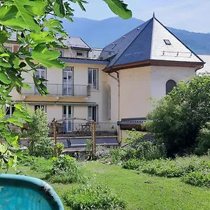 D'hotes Nilautpala Dreams Bed & Breakfast
